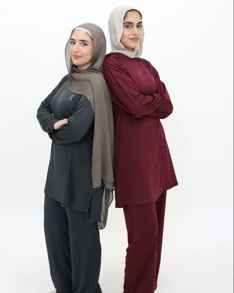 Hooded Essential Set - Activewear - image 3